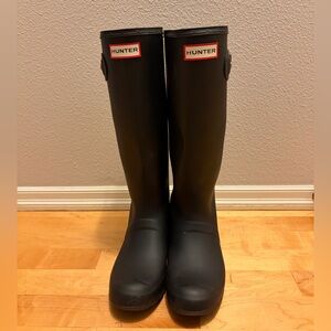 Hunter Classic Black Waterproof Boots